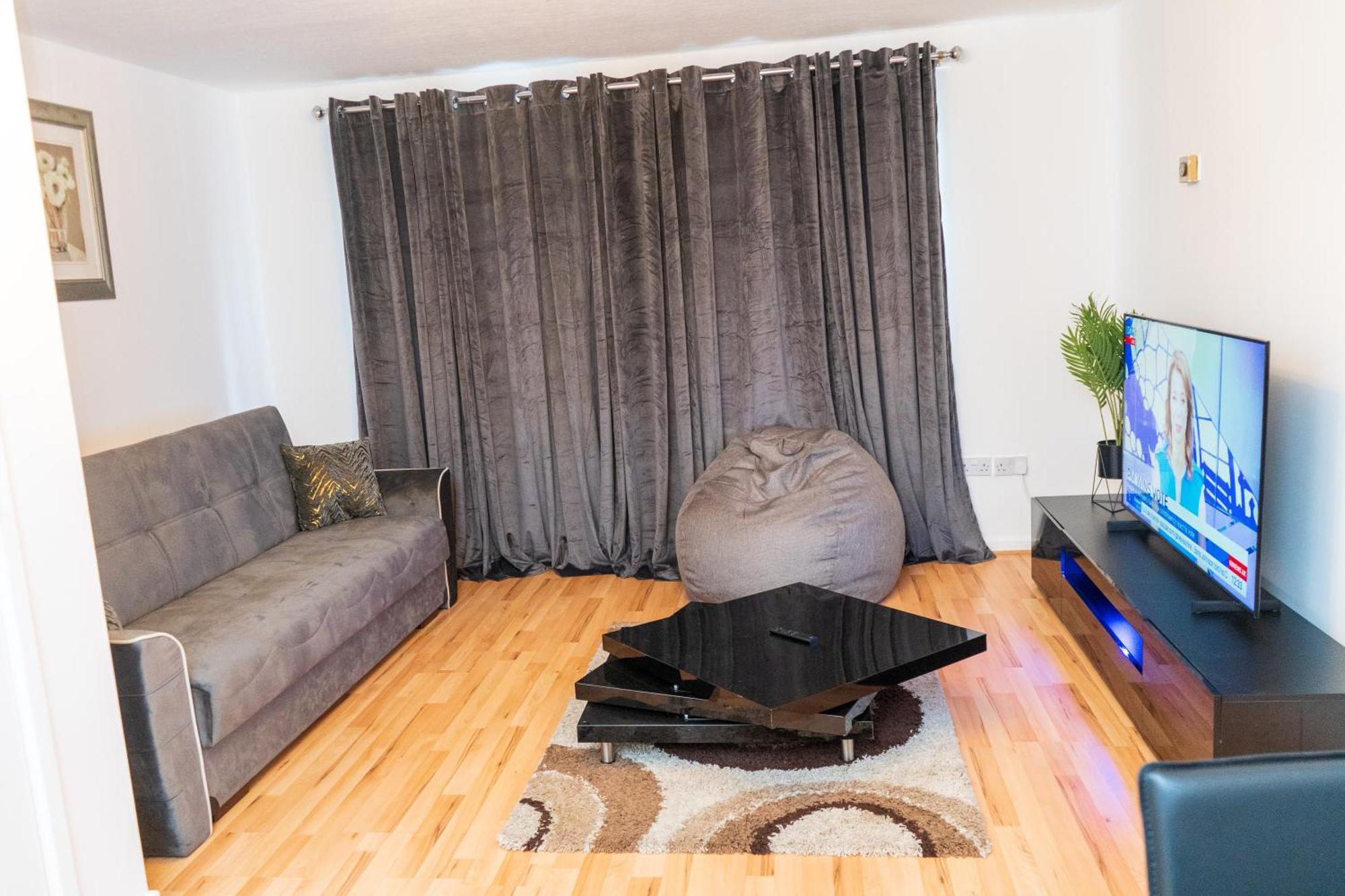 Cosy 2 Bed With Parking Near Piccadilly, Etihad Stadium And Coop Live Sleeps Up To 5 Villa Manchester Luaran gambar