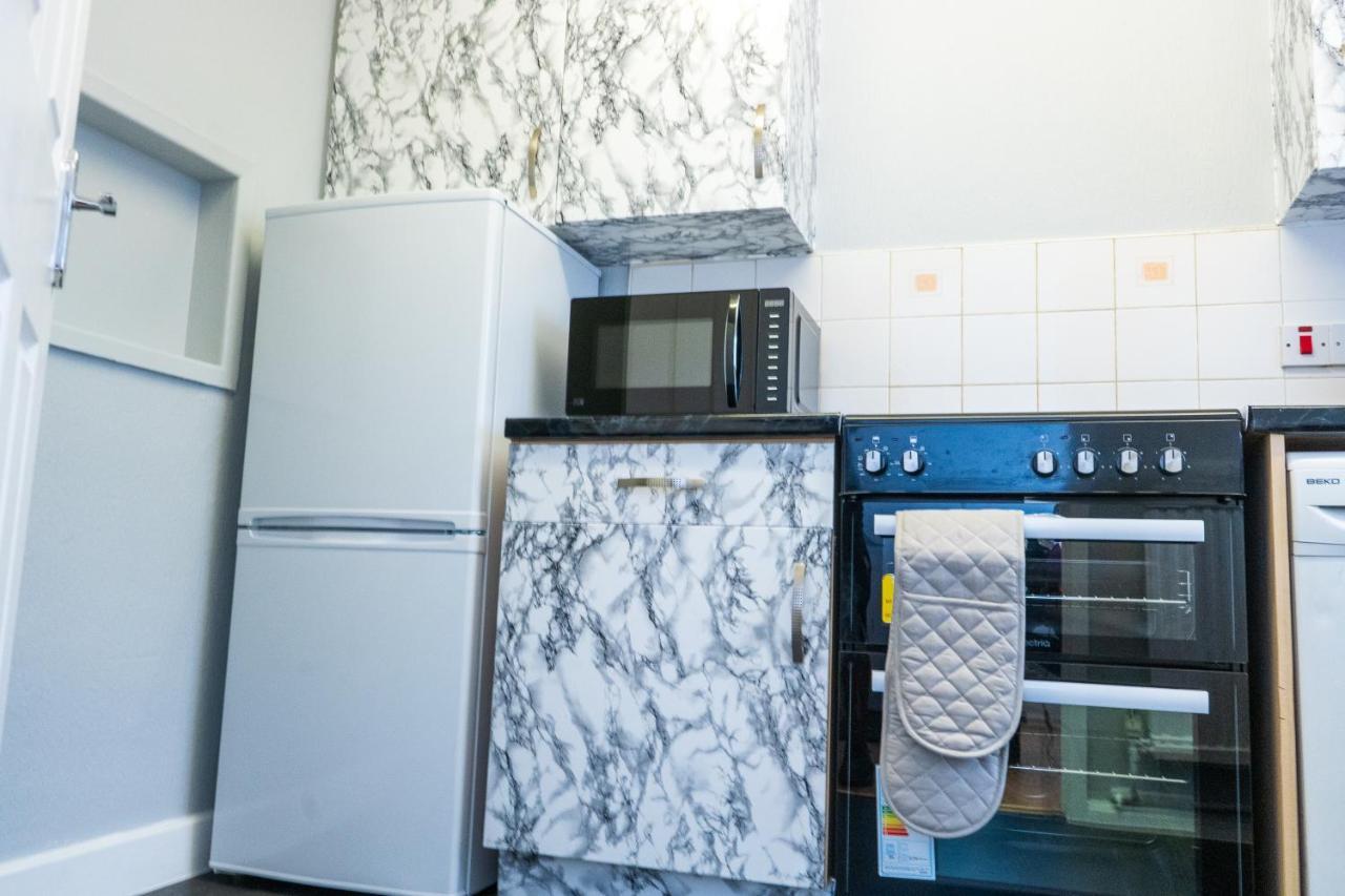 Cosy 2 Bed With Parking Near Piccadilly, Etihad Stadium And Coop Live Sleeps Up To 5 Villa Manchester Luaran gambar