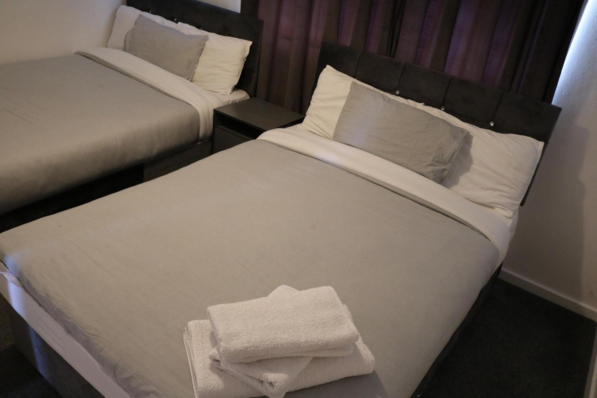 Cosy 2 Bed With Parking Near Piccadilly, Etihad Stadium And Coop Live Sleeps Up To 5 Villa Manchester Luaran gambar