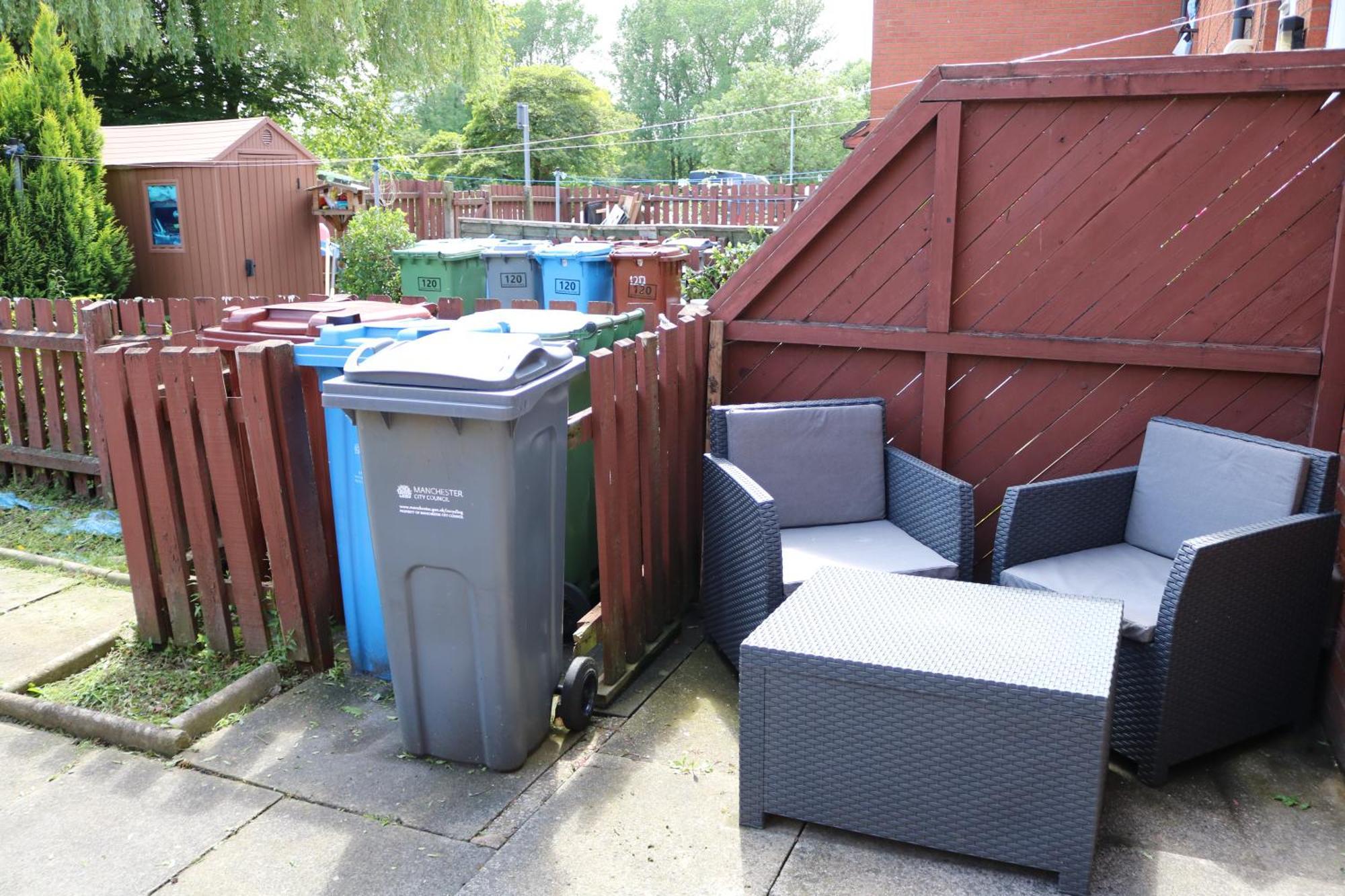 Cosy 2 Bed With Parking Near Piccadilly, Etihad Stadium And Coop Live Sleeps Up To 5 Villa Manchester Luaran gambar